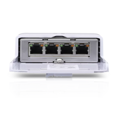Ubiquiti UISP 4 Port Gigabit with 3 PoE Out Port NanoSwitch | N-SW